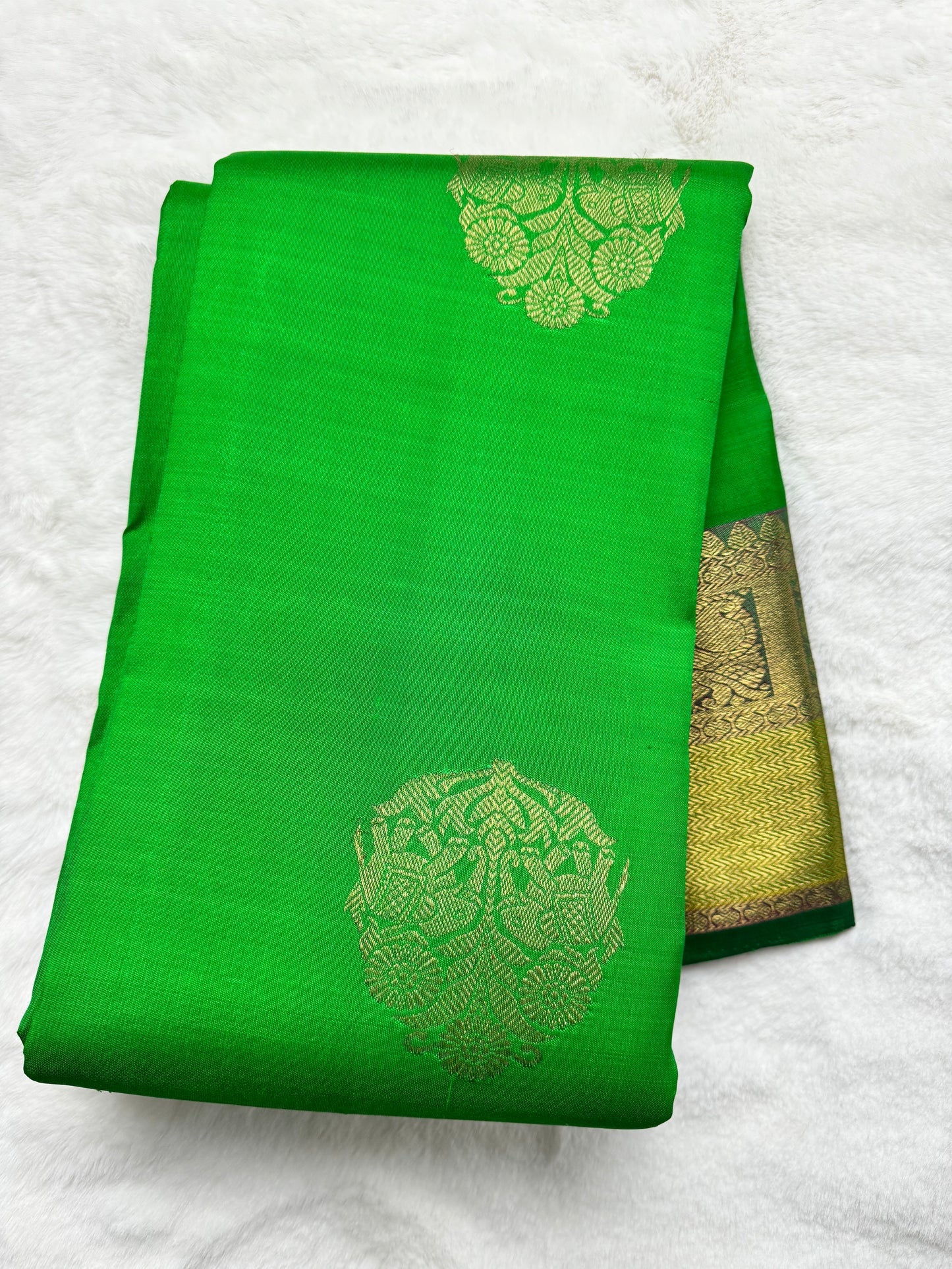 Green Kanchipuram pure zari silk saree